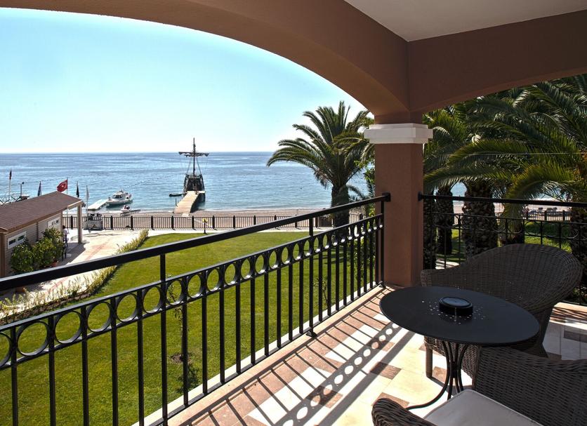 Balcony Photo