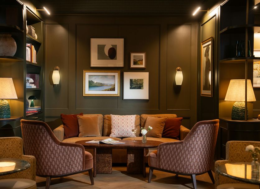 Lounge Photo