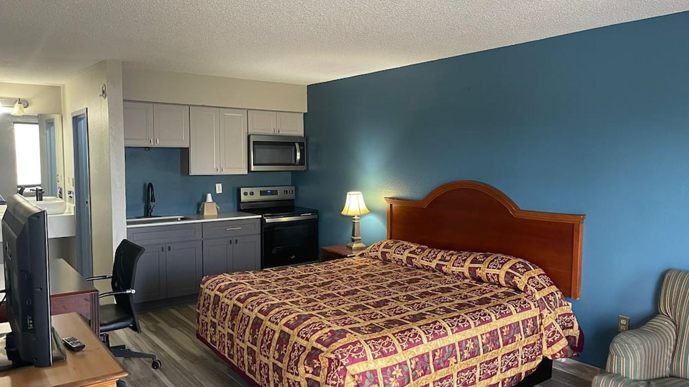 Brookwood Inn