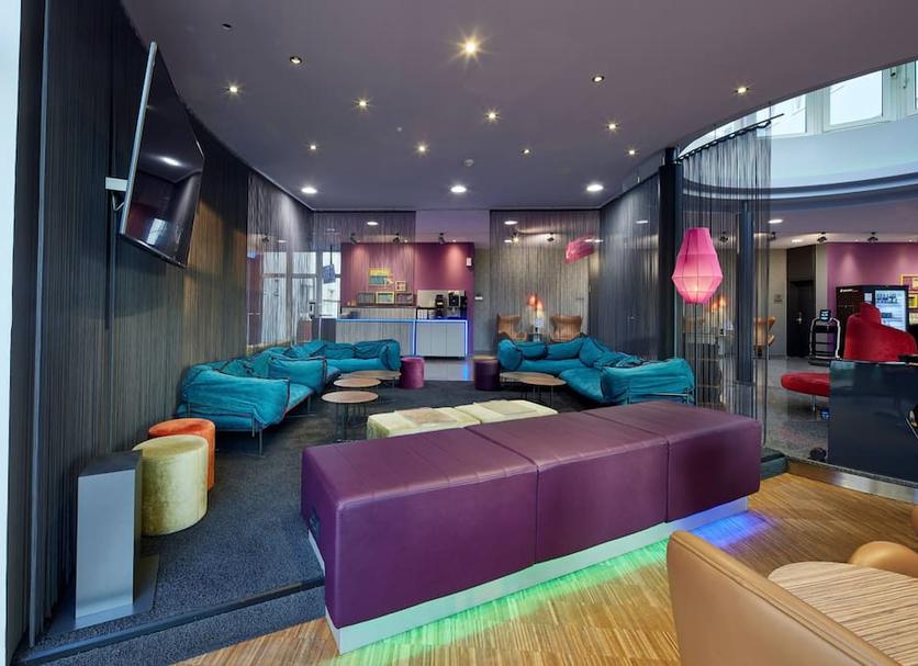 Lounge Photo