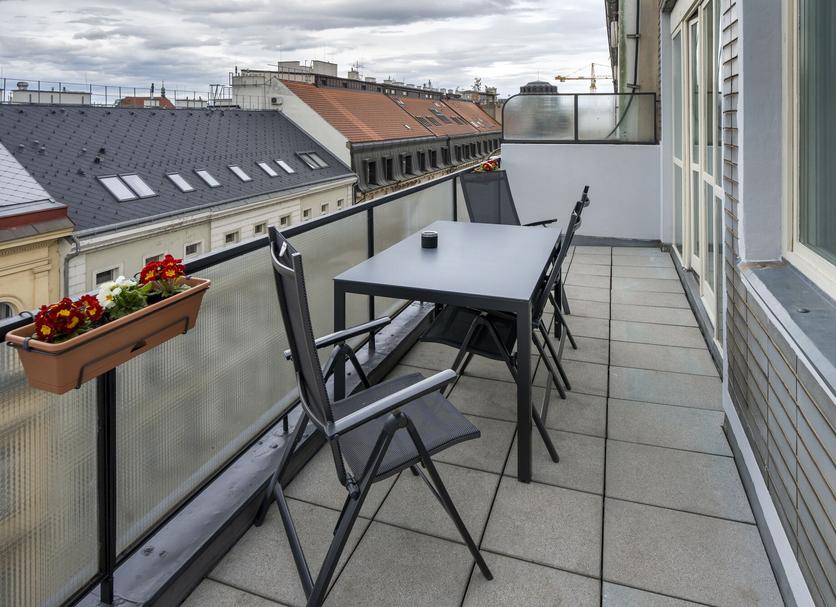 Balcony Photo