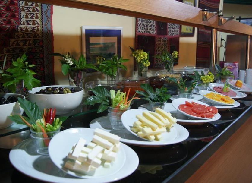 Buffet Photo
