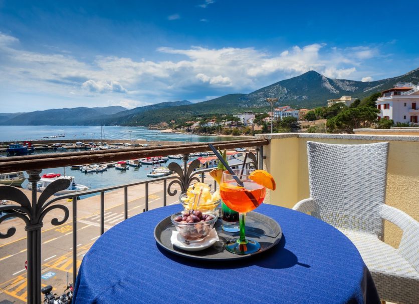 Balcony Photo