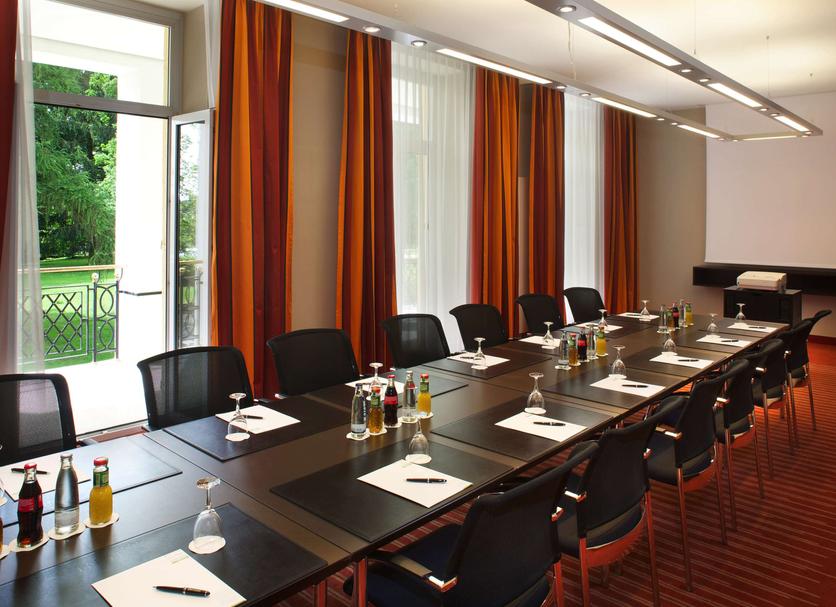 Conference room Photo