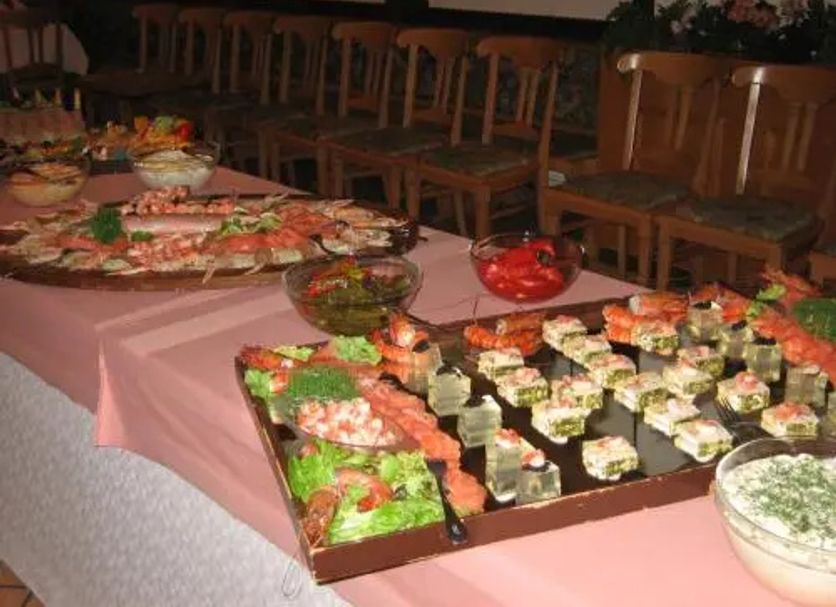 Buffet Photo
