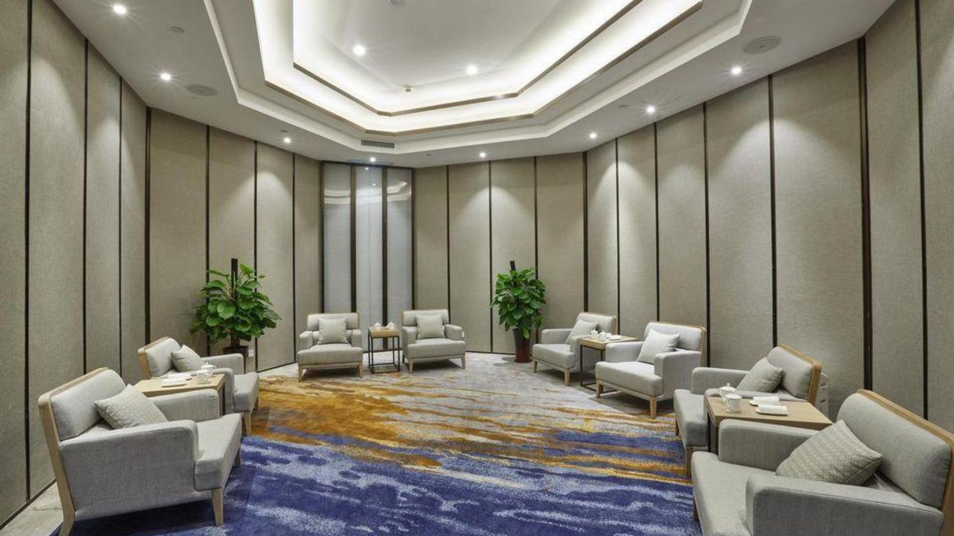 Future Hotel