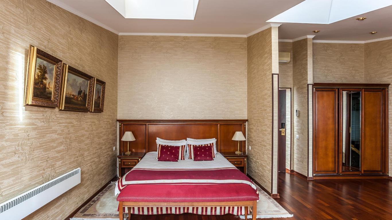 Arkadia Hotel