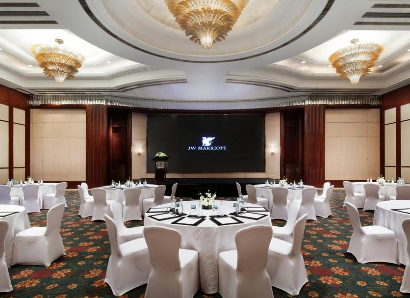 Banquet hall Photo