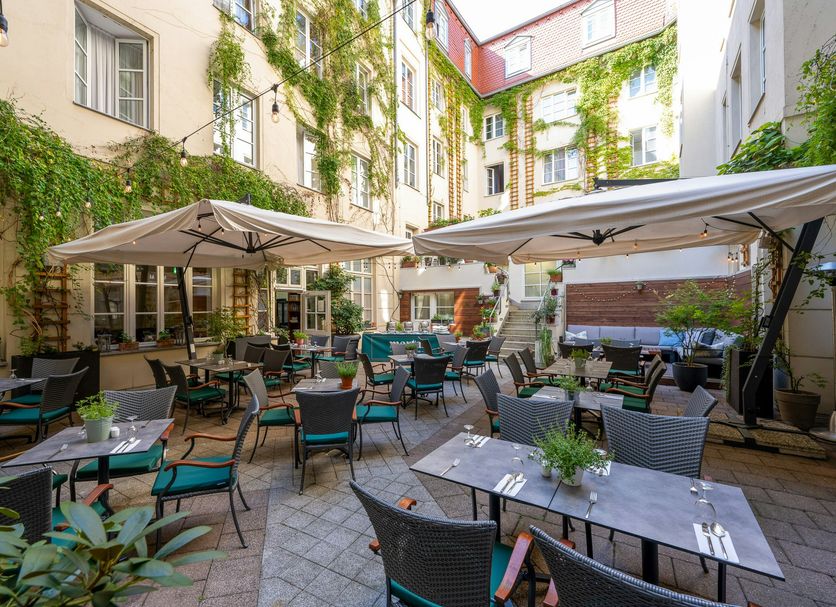 Restaurant Photo