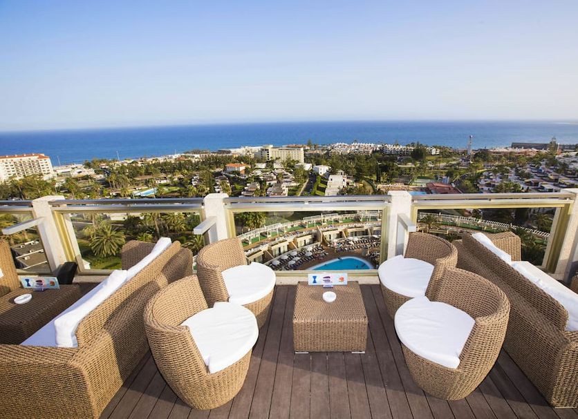 Balcony Photo