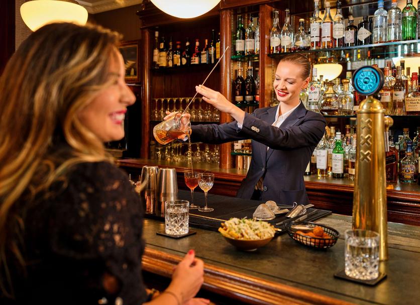 Bar Photo