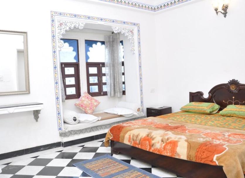 Bedroom Photo