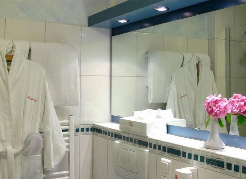 Bathroom Photo