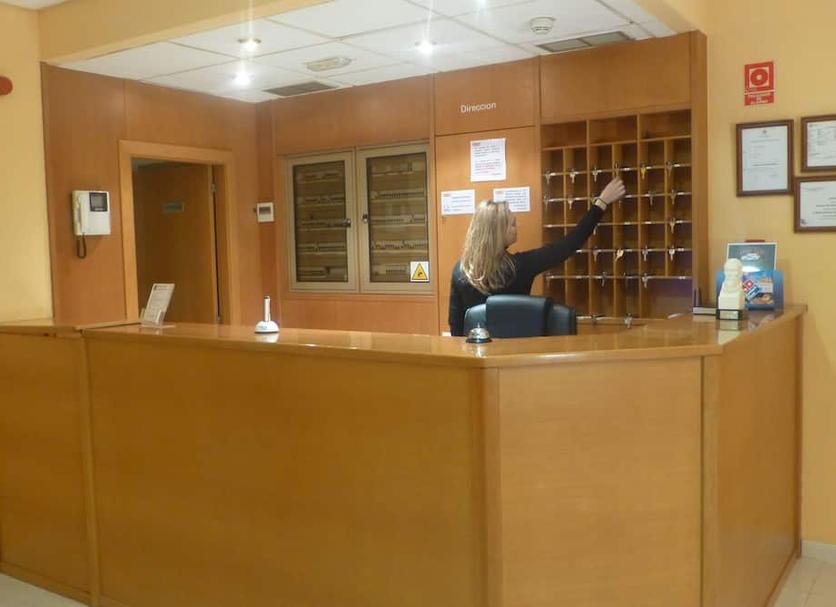 Front desk Photo