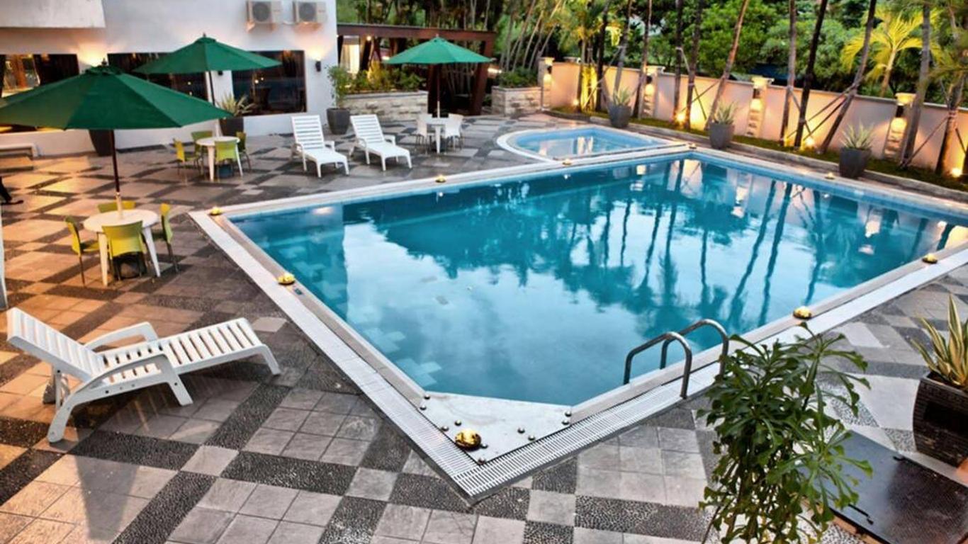 Country Heritage Resort Hotel