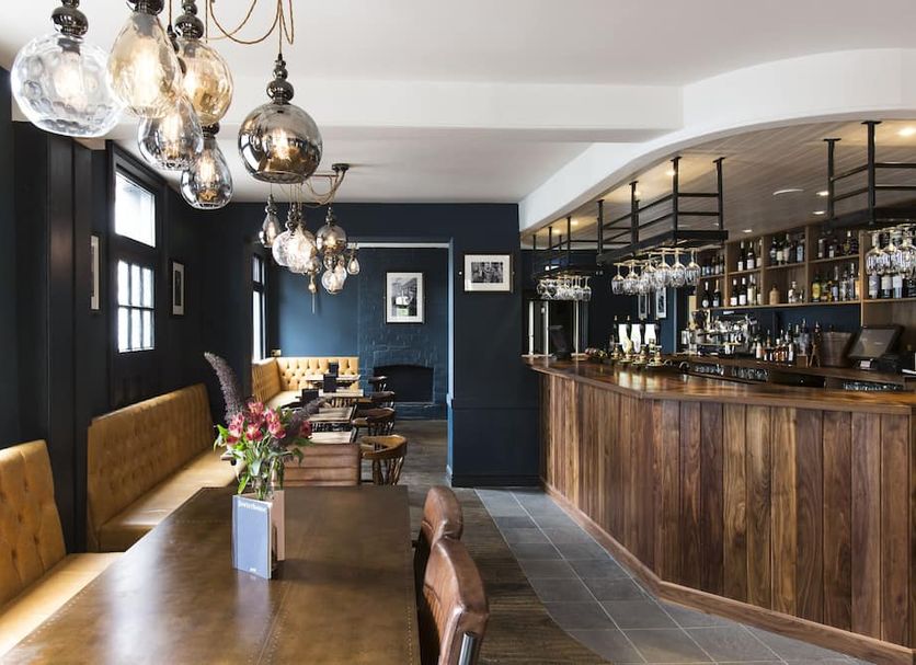 Bar Photo