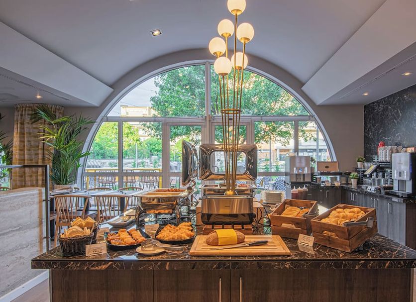 Buffet Photo