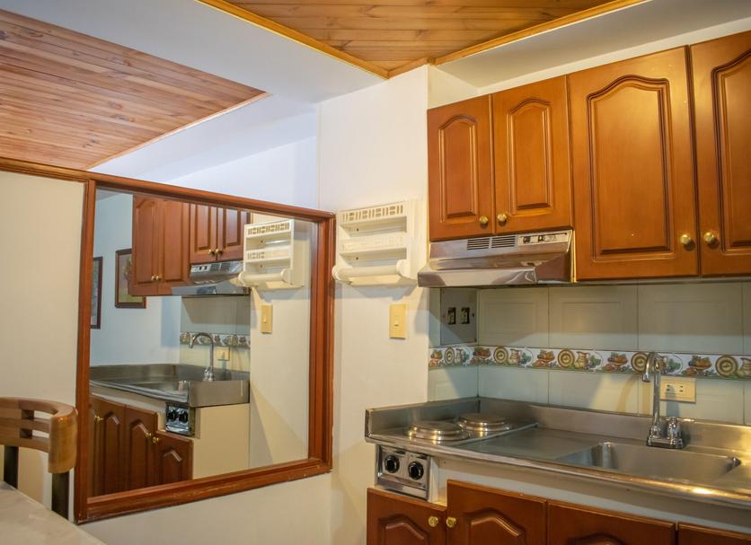Kitchen Photo