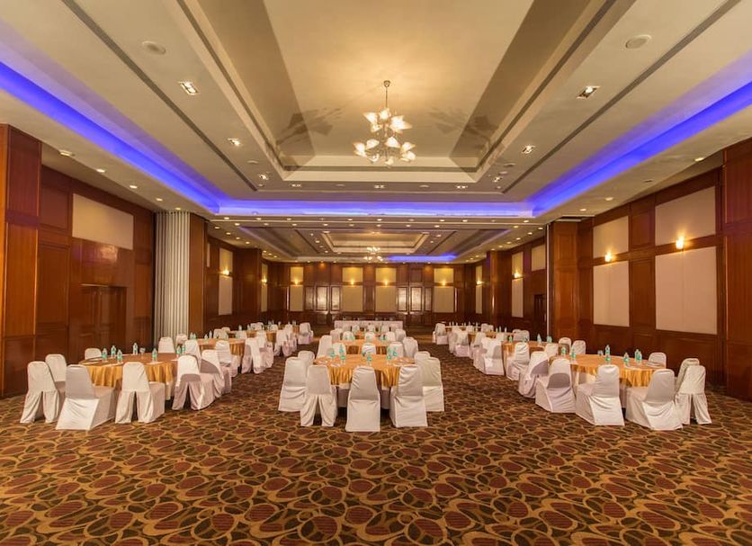 Banquet hall Photo