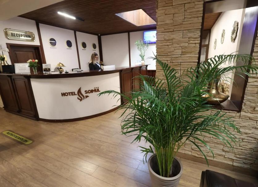 Front desk Photo