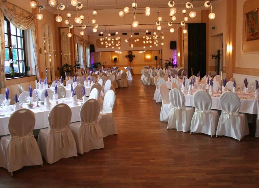 Banquet hall Photo