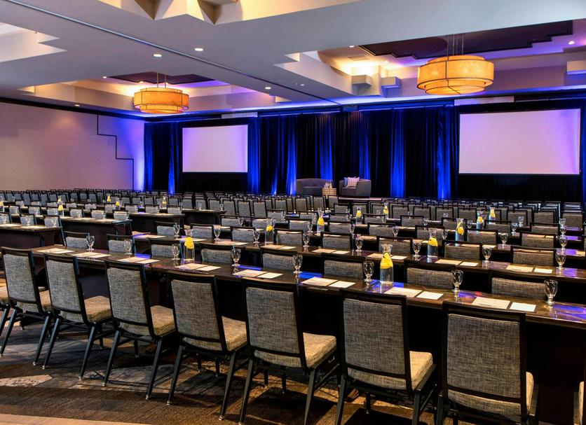 Conference room Photo
