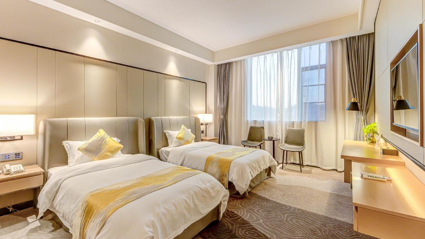 Yinhua Business Hotel