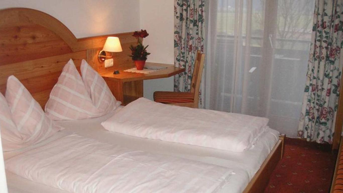 Klawunn Hotel & Apartement