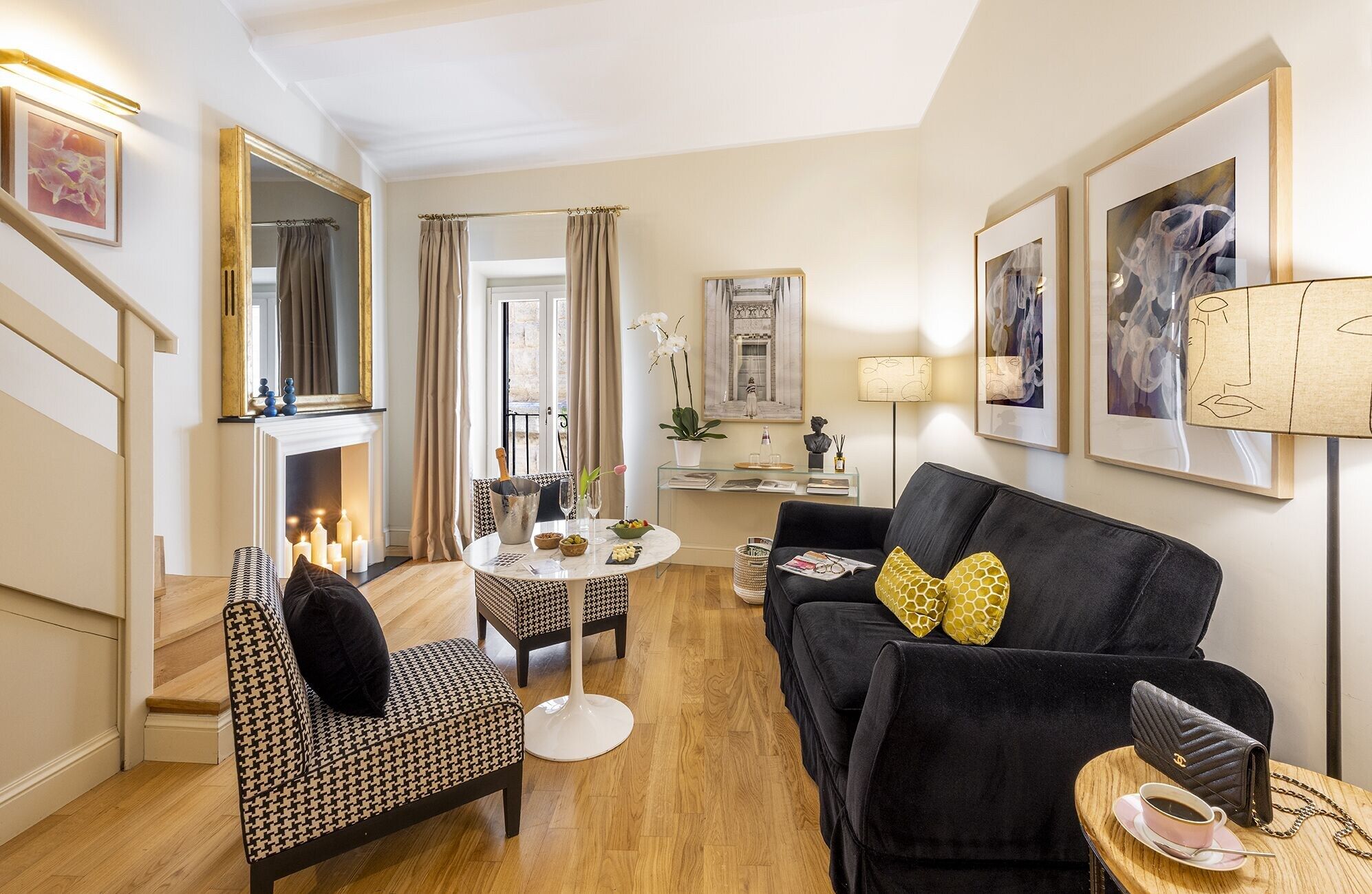 Living room Photo