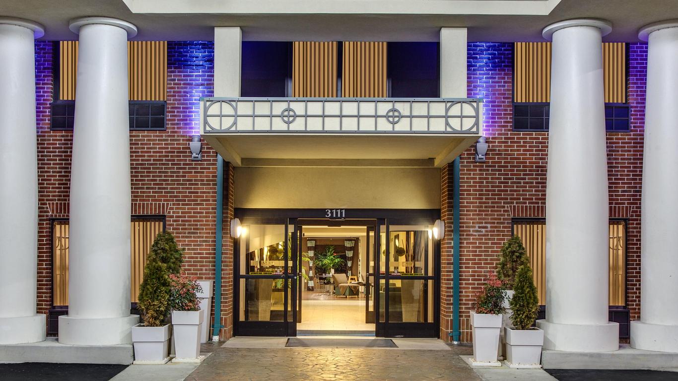 Holiday Inn Express Hotel & Suites Greensboro-East By IHG