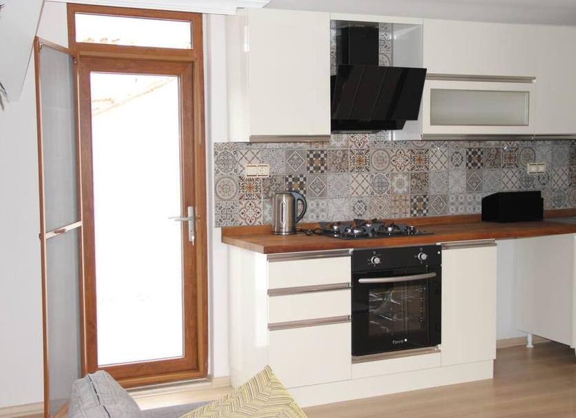 Kitchen Photo
