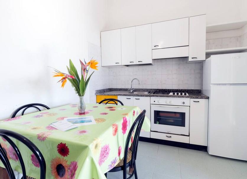 Kitchen Photo