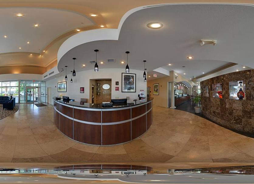 Front desk Photo
