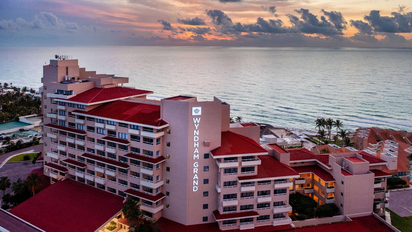 Wyndham Grand Cancun All Inclusive Resort & Villas