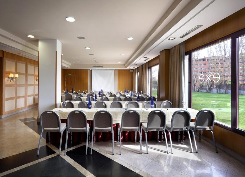 Conference room Photo