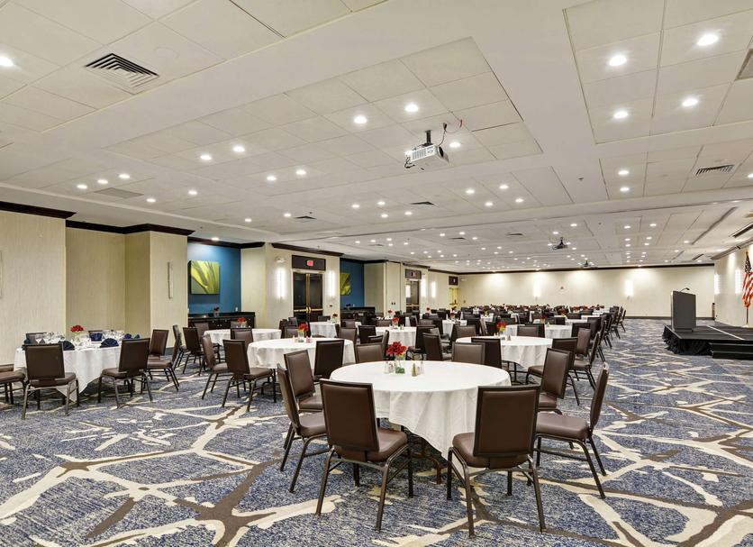 Banquet hall Photo