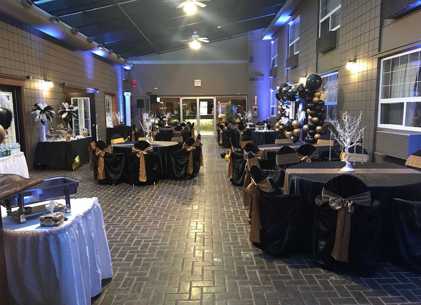Banquet hall Photo