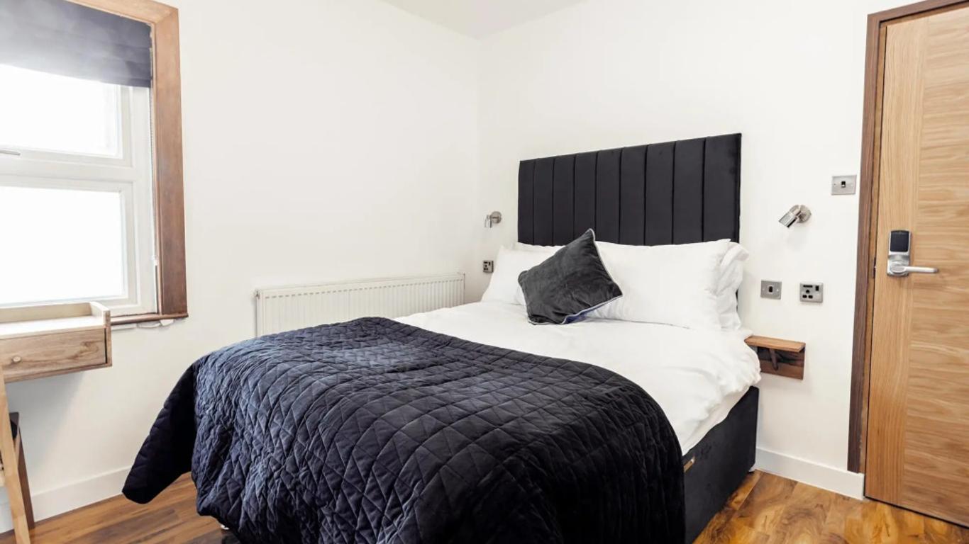 Cambridge House Hotel