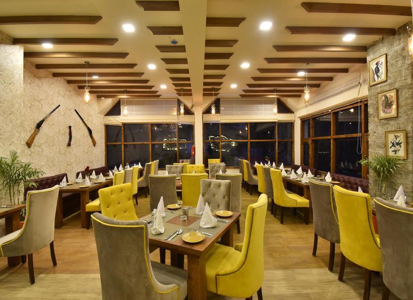 Restaurant Photo