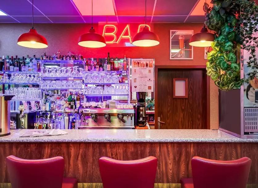Bar Photo