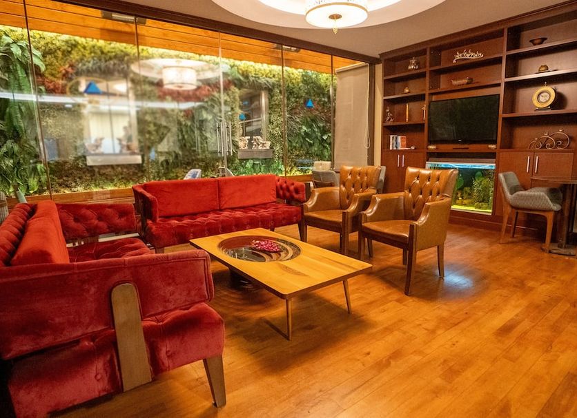 Lounge Photo