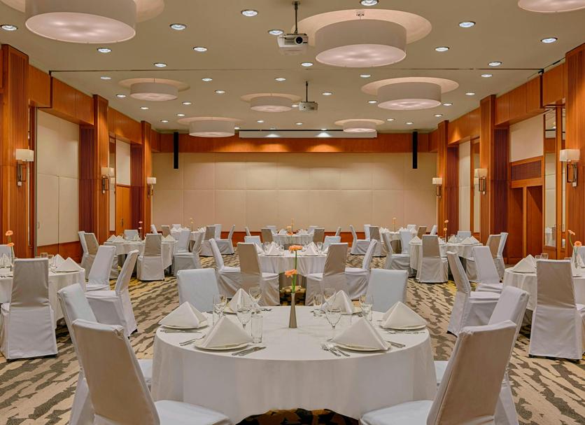 Banquet hall Photo