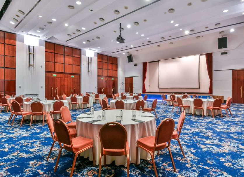Banquet hall Photo