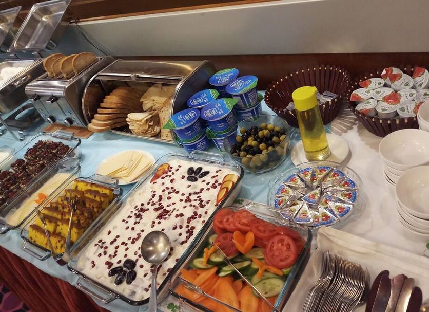 Buffet Photo