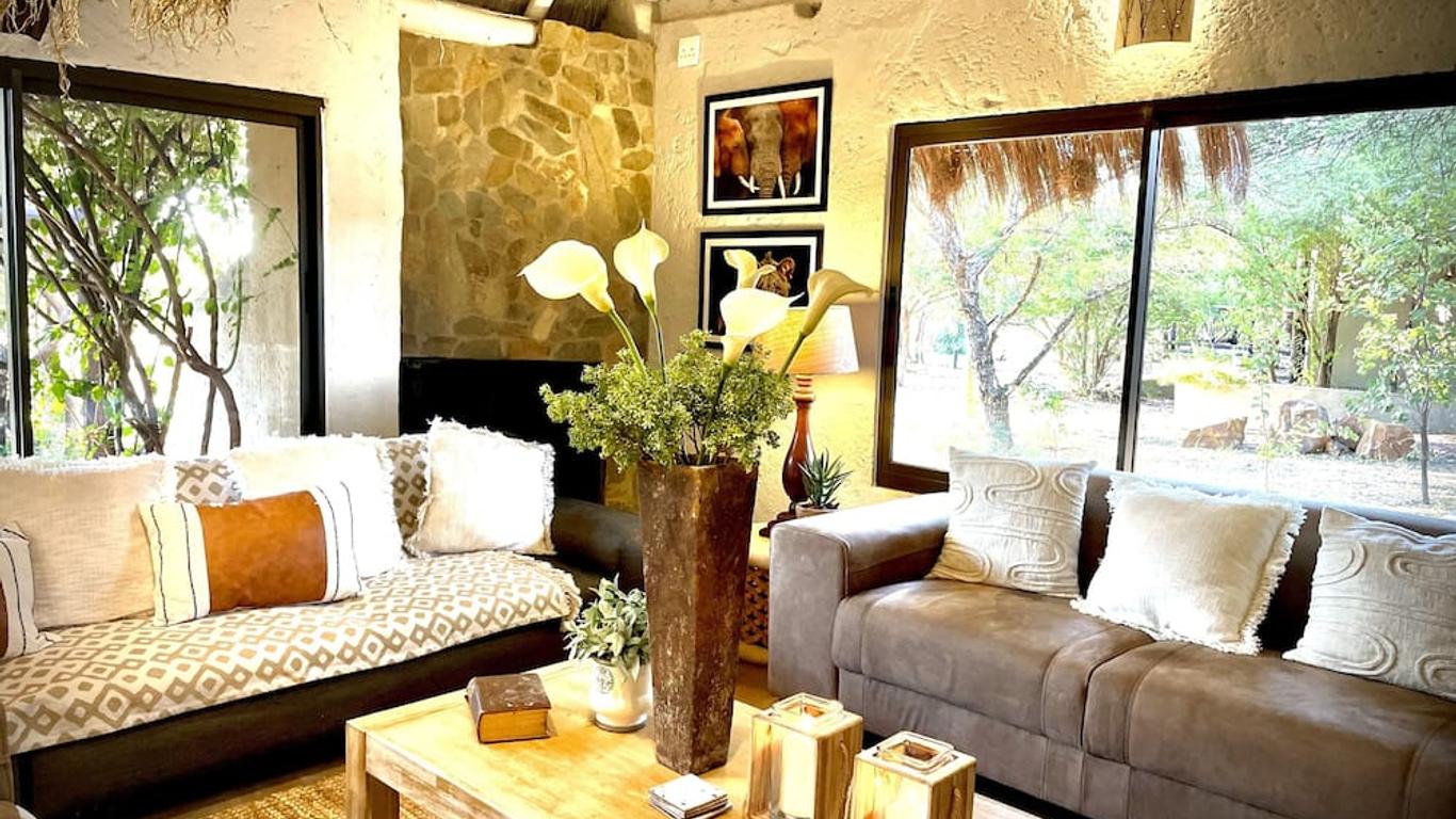 Ikhaya Lamadube Game Lodge