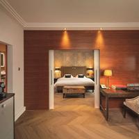 Hotel Maximilian's