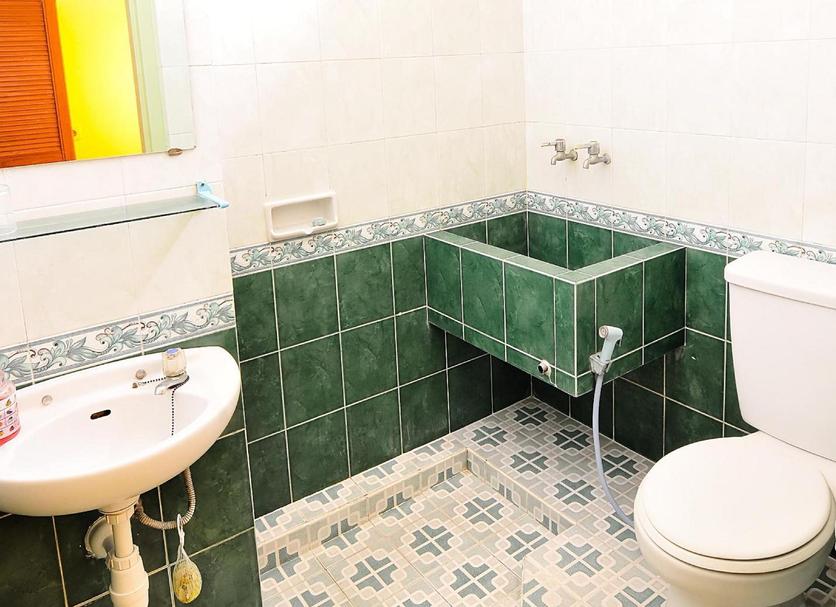 Bathroom Photo