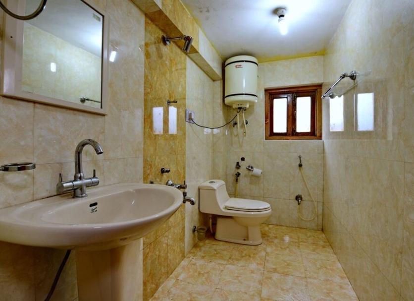 Bathroom Photo
