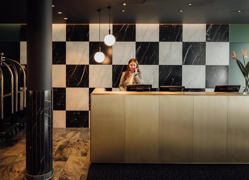 Front desk Photo