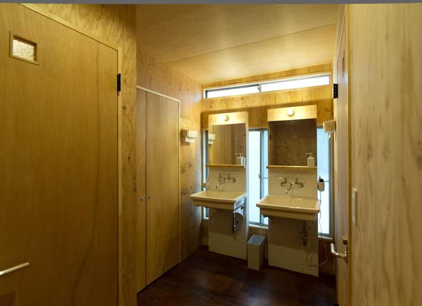Bathroom Photo